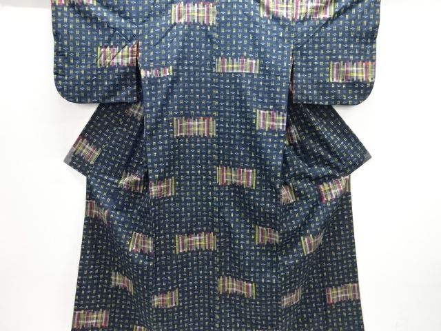 リサイクル・アンティーク着物販売：Shinei